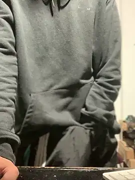 Snapshot of 27powercm chatting on March 20, 8:09 am 27powercm online show from March 20, 8:09 am