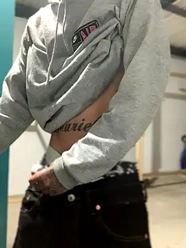 Snapshot of 27powercm chatting on September 29, 4:50 am 27powercm online show from September 29, 4:50 am