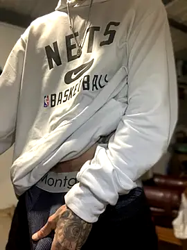 Snapshot of 27powercm chatting on October 26, 5:46 am 27powercm online show from October 26, 5:46 am