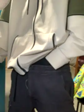 Snapshot of 27powercm chatting on November 10, 4:11 am 27powercm online show from November 10, 4:11 am