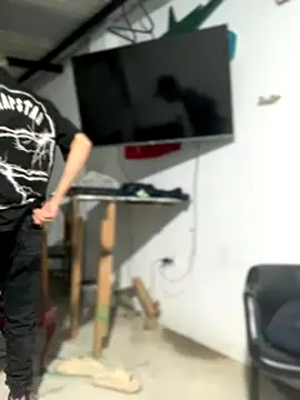 Snapshot of 27powercm chatting on December 5, 5:05 am 27powercm online show from December 5, 5:05 am