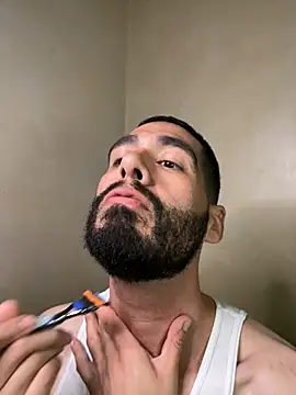 Snapshot of indosmoke chatting on December 14, 6:24 am indosmoke online show from December 14, 6:24 am