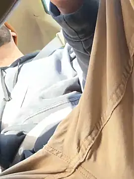 Snapshot of indosmoke chatting on March 3, 4:24 pm indosmoke online show from March 3, 4:24 pm