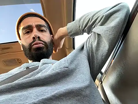 Snapshot of indosmoke chatting on March 9, 4:16 am indosmoke online show from March 9, 4:16 am