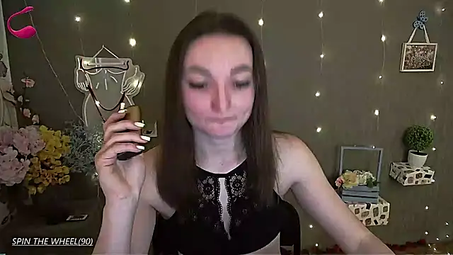  Barbie Kiss  online show from March 19, 6:46 am