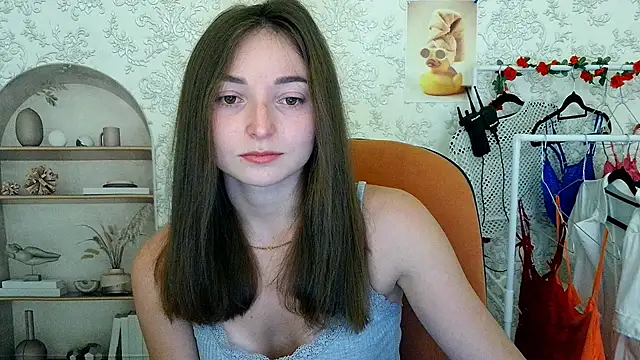  Barbie Kiss  online show from October 16, 4:52 pm