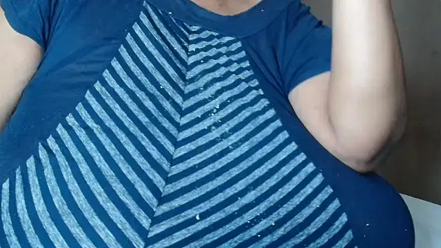 tinagiant online show from April 14, 5:46 am