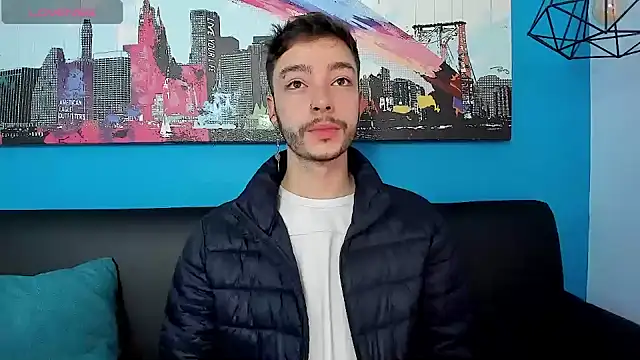 Snapshot of noah_ricci chatting on December 11, 12:02 pm noah ricci online show from December 11, 12:02 pm