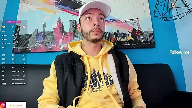 Snapshot of noah_ricci chatting on January 23, 12:09 pm noah ricci online show from January 23, 12:09 pm