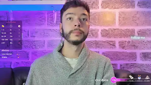 Snapshot of noah_ricci chatting on December 15, 12:20 pm noah ricci online show from December 15, 12:20 pm