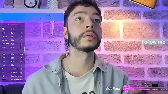 Snapshot of noah_ricci chatting on December 16, 12:10 pm noah ricci online show from December 16, 12:10 pm