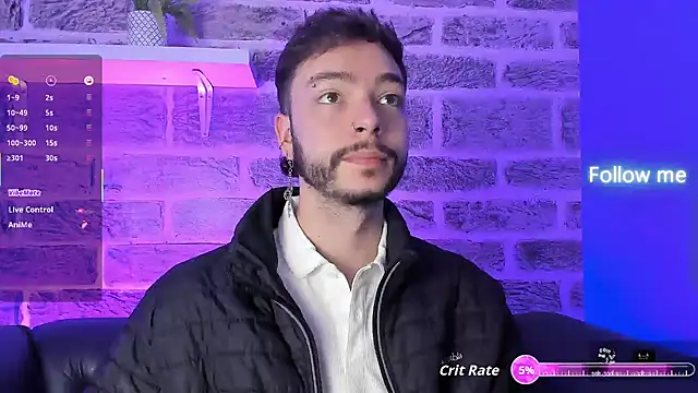 Snapshot of noah_ricci chatting on January 8, 12:07 pm noah ricci online show from January 8, 12:07 pm