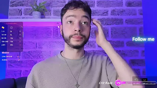 Snapshot of noah_ricci chatting on January 19, 12:09 pm noah ricci online show from January 19, 12:09 pm