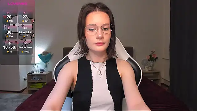 Snapshot of DearLia chatting on January 18, 1:30 am DearLia online show from January 18, 1:30 am