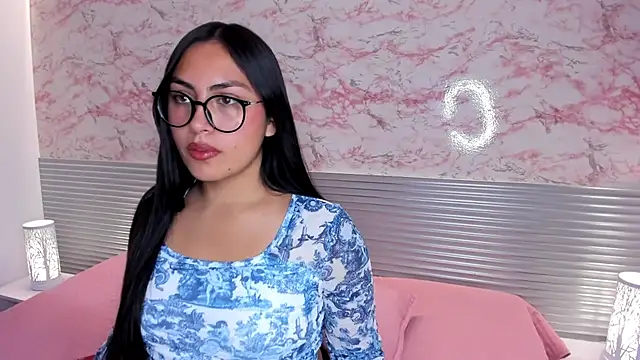 Snapshot of _Danaa chatting on September 15, 8:31 pm  Danaa online show from September 15, 8:31 pm