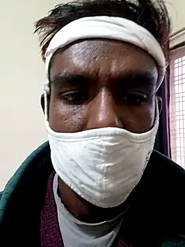 Snapshot of Chocolate_stud10 chatting on February 10, 1:53 am Chocolate stud10 online show from February 10, 1:53 am