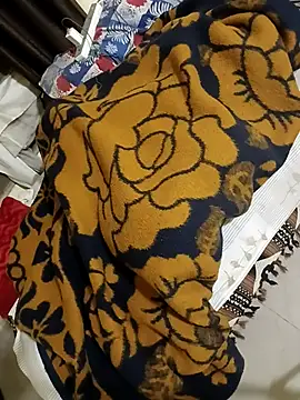 Snapshot of Chocolate_stud10 chatting on February 16, 9:22 pm Chocolate stud10 online show from February 16, 9:22 pm