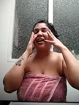 VenussTits97 online show from March 15, 4:43 pm