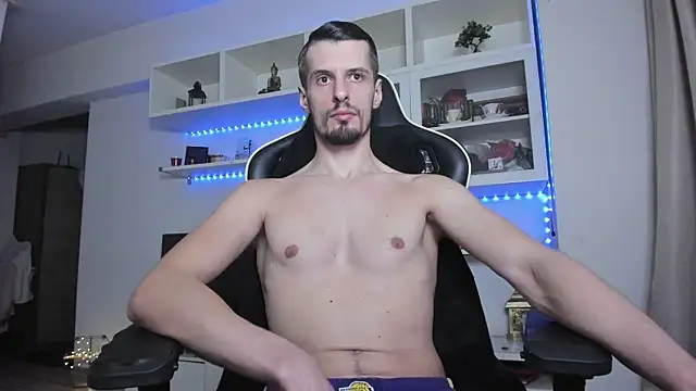 ToddClaytonn online show from December 18, 2:06 am