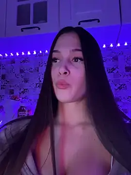 EricaWalls online show from January 14, 8:37 pm