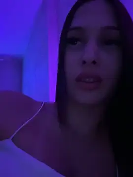 EricaWalls online show from January 24, 6:56 pm