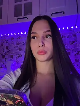 EricaWalls online show from January 26, 3:25 pm