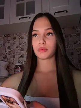 EricaWalls online show from February 6, 4:42 am