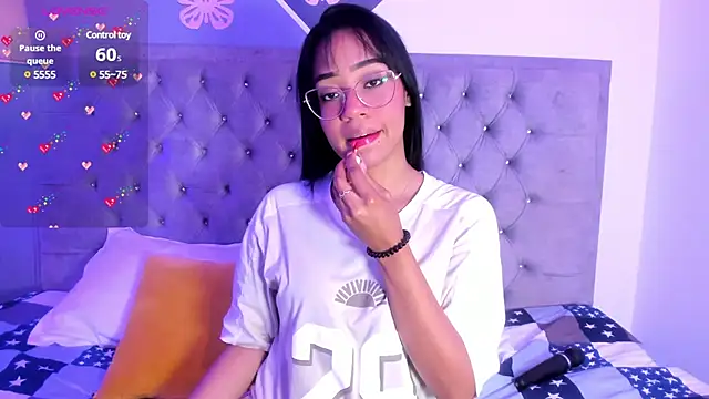 AriannaDavis online show from February 28, 8:28 pm