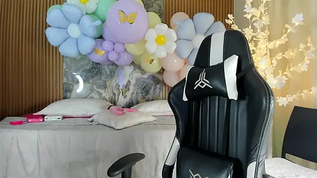 Danna topless online show from April 1, 12:06 pm