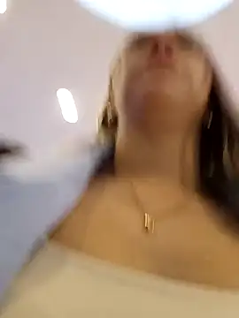 Snapshot of rachellboom chatting on February 19, 11:12 pm rachellboom online show from February 19, 11:12 pm