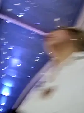 Snapshot of rachellboom chatting on February 27, 11:38 pm rachellboom online show from February 27, 11:38 pm