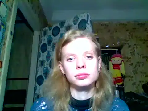 Snapshot of SexyAndYunge chatting on December 3, 12:38 pm SexyAndYunge online show from December 3, 12:38 pm