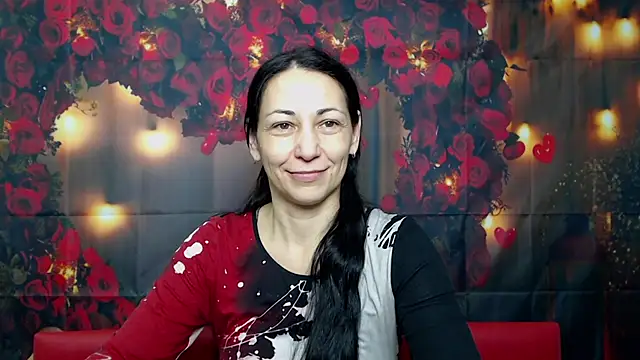 Snapshot of LiluGrants chatting on January 26, 1:20 am LiluGrants online show from January 26, 1:20 am