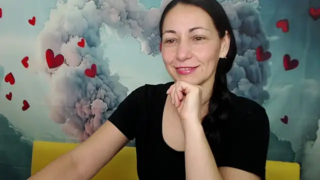 Snapshot of LiluGrants chatting on January 31, 7:08 pm LiluGrants online show from January 31, 7:08 pm