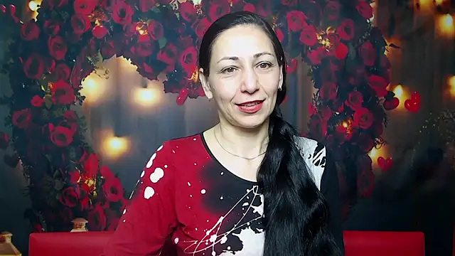 Snapshot of LiluGrants chatting on February 21, 7:21 pm LiluGrants online show from February 21, 7:21 pm