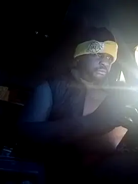 Snapshot of HBYAM chatting on February 1, 8:29 am HBYAM online show from February 1, 8:29 am