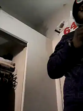 Snapshot of HBYAM chatting on February 9, 9:05 am HBYAM online show from February 9, 9:05 am