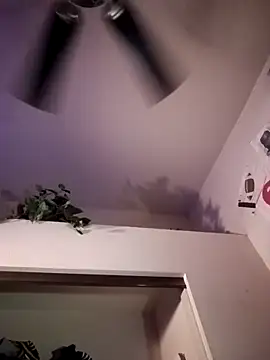 Snapshot of HBYAM chatting on March 15, 10:35 am HBYAM online show from March 15, 10:35 am