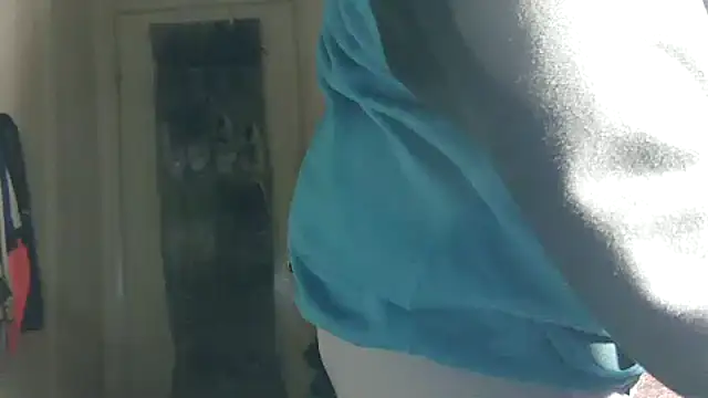 Snapshot of HBYAM chatting on December 4, 8:01 am HBYAM online show from December 4, 8:01 am