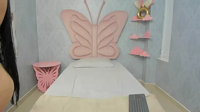 MaddyCute4u online show from February 22, 12:29 pm