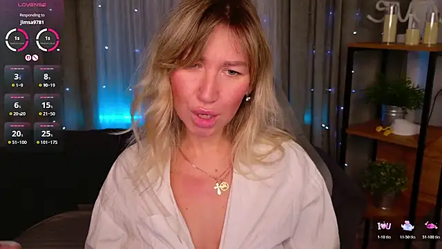 MilaBott online show from April 4, 7:22 pm