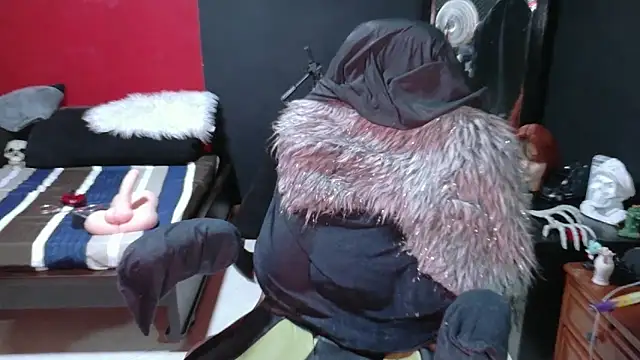 MaggaCass online show from March 6, 3:02 am