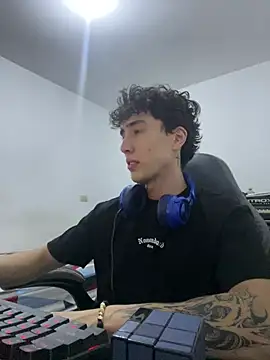 gojo satoru 18 online show from January 14, 6:08 am