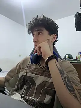 gojo satoru 18 online show from April 3, 12:19 am