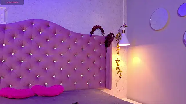 GabrielaLugo online show from October 3, 2:03 pm