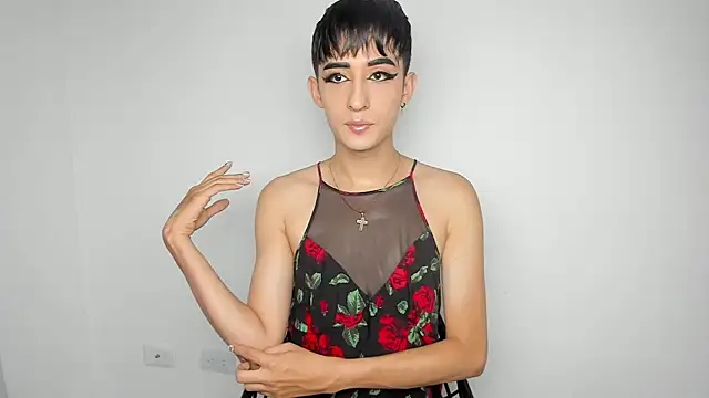 Snapshot of HotStar_yes chatting on December 29, 9:41 pm HotStar yes online show from December 29, 9:41 pm