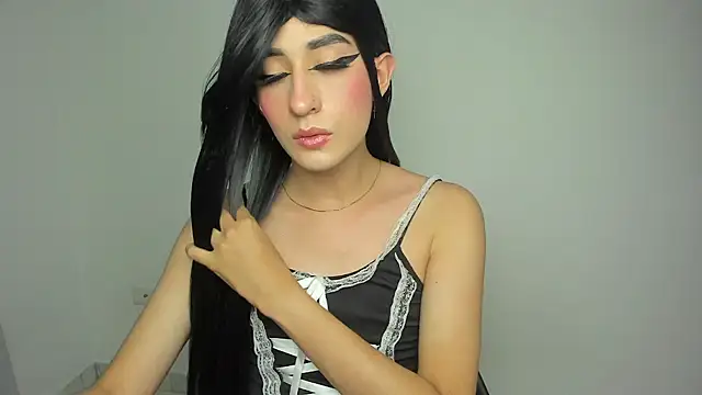 Snapshot of HotStar_yes chatting on January 16, 4:38 am HotStar yes online show from January 16, 4:38 am