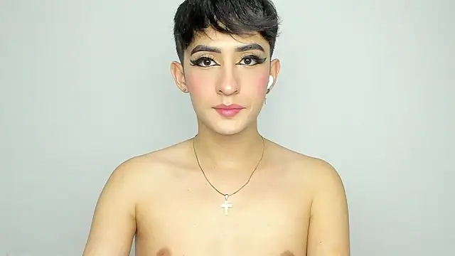 Snapshot of HotStar_yes chatting on January 28, 4:18 am HotStar yes online show from January 28, 4:18 am