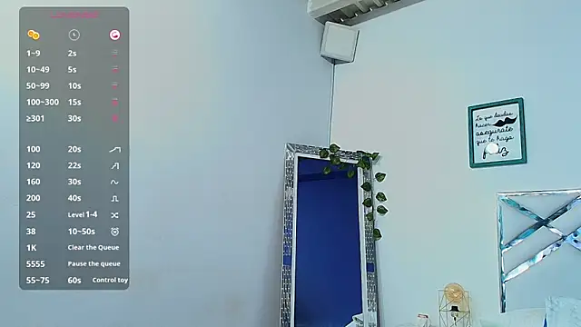 Snapshot of Beautifulskinny18 chatting on January 31, 8:01 pm Beautifulskinny18 online show from January 31, 8:01 pm