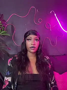 TIFFANYYSTAR online show from November 13, 3:33 pm